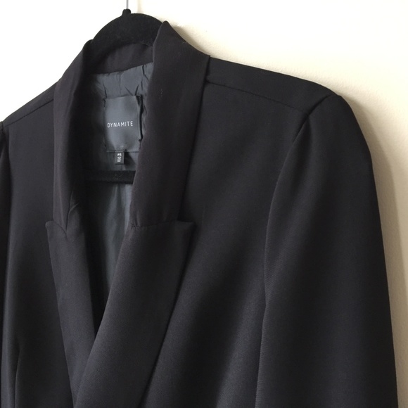 EDITOR PICK💋Dynamite Black Double Breasted Blazer - Picture 5 of 6